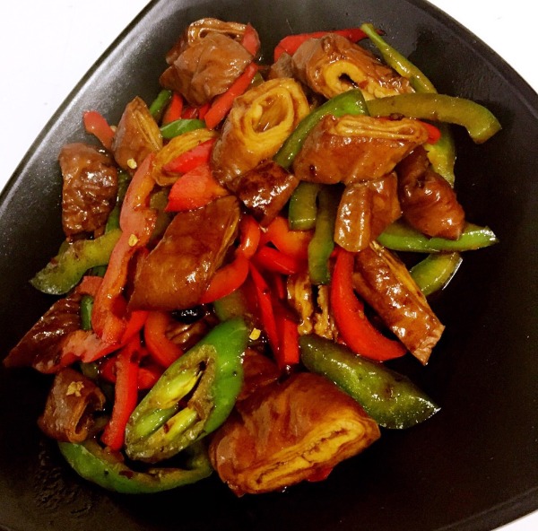 S21 Tripes de porc sautées aux piments frais (Piment ou sans Piment)