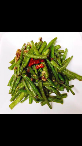 S10 Haricot vert sauté au porc haché (Piment ou sans Piment)