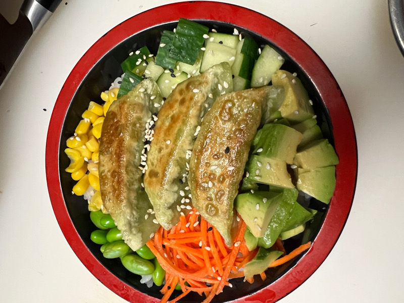 N4:GYOZAPOKE VÉGÉTARIEN
