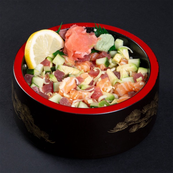 CH6 Chirashi mariné tartare de saumon thon poivre, concombre menthe