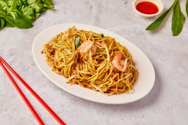 P7. Nouilles Aux Légumes Et Crevettes