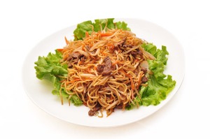 Nouilles sautées aux bœuf