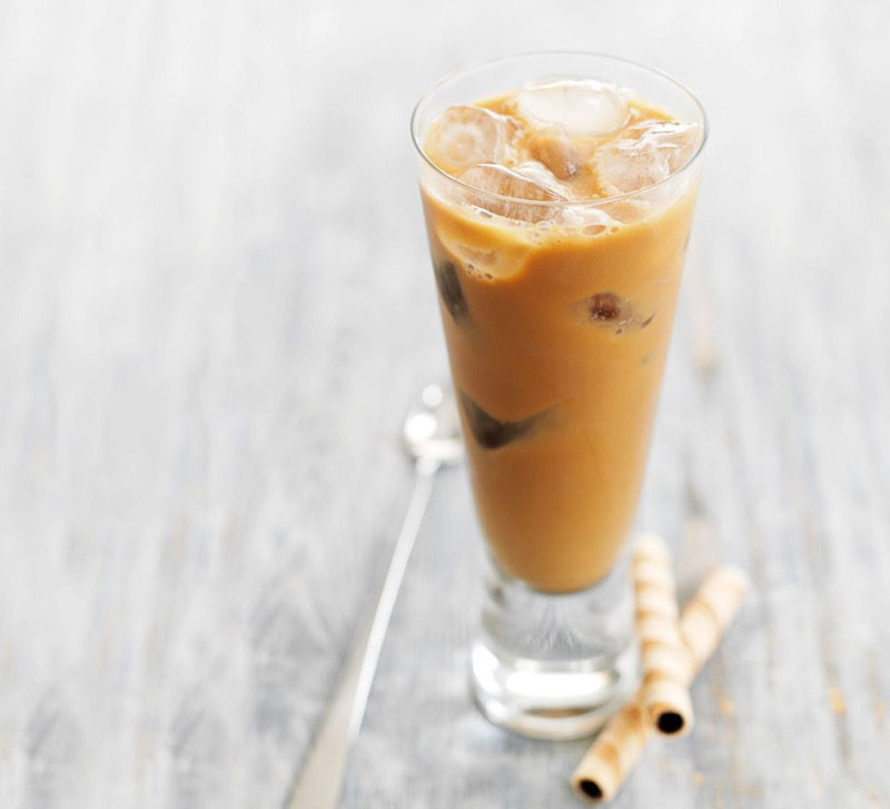 Café glacé au lait (sucré)