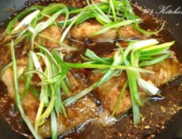 27 Filets de poisson au sel et au poivre