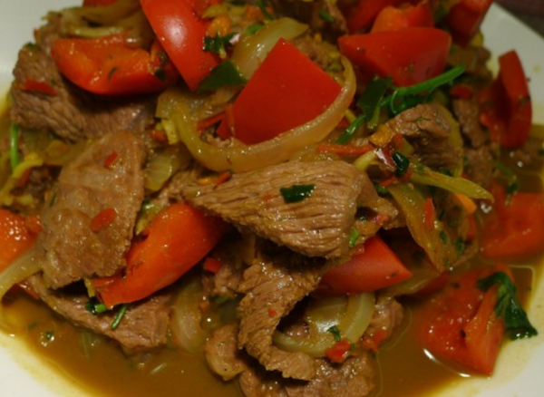 T6 Boeuf sauté à la thaï