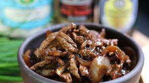 34 Boeuf aux oignons