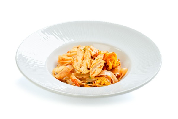 186. Pad Thai con pollo (3)