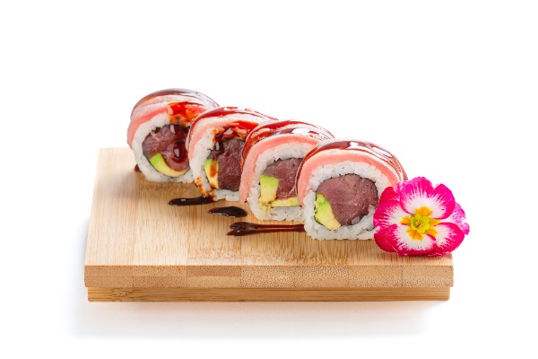 56. Maguro tataki roll 4pz (1.4.6)