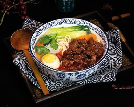 S3. Soupe de nouilles au boeuf braisé pimenté (viande texture gélatineuse)