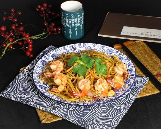 N9. Nouilles sautées aux crevettes