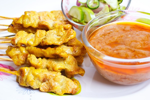 T10. Satay Kai Brochette poulet