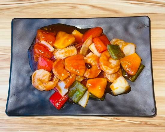 Crevettes à l’ ananas
