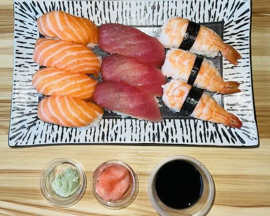 Sushi: 4 saumons, 3 crevettes, 3 thons