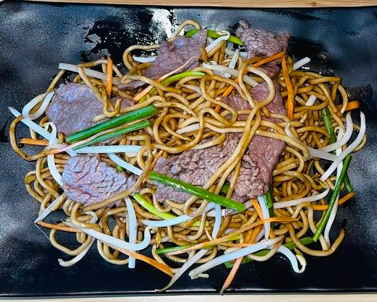 Nouilles sautées au bœuf