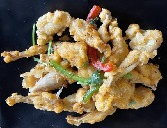 Cuisses de grenouilles au sel & poivre