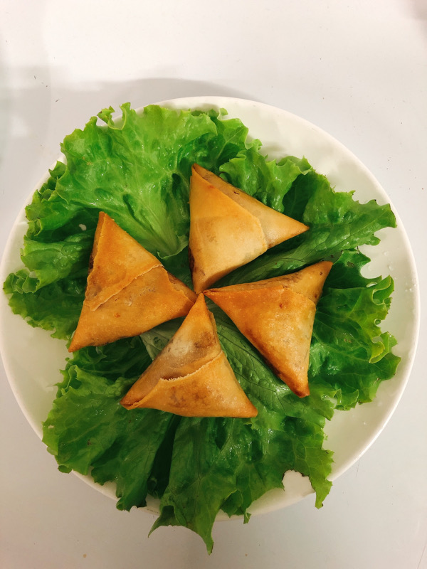 13A.Samoussas au bœuf (4 pcs)
