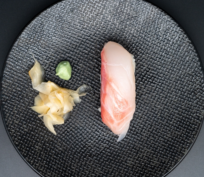 Tai sushi