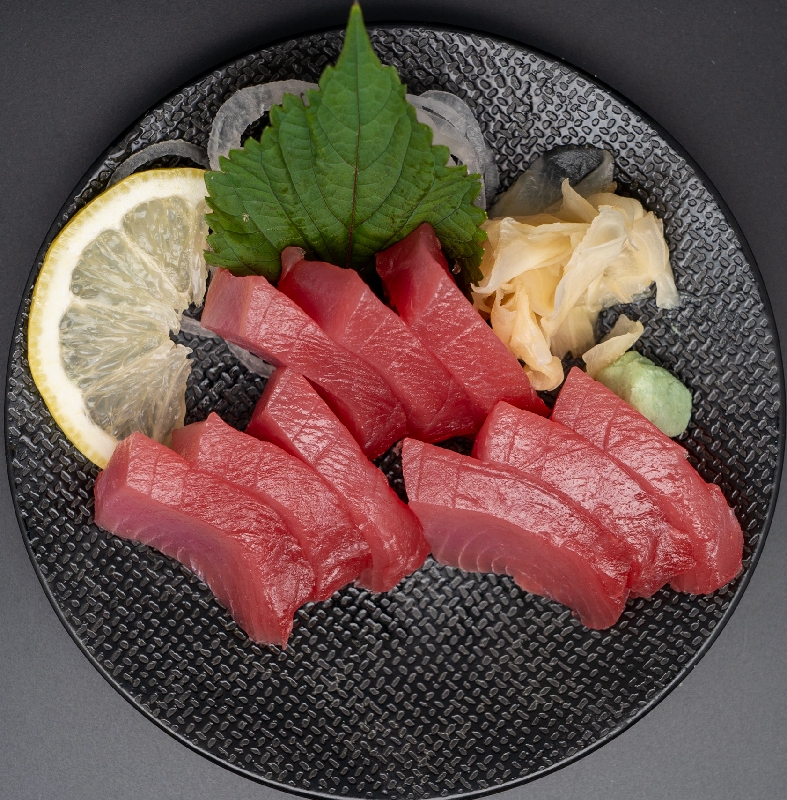 Maguro sashimi