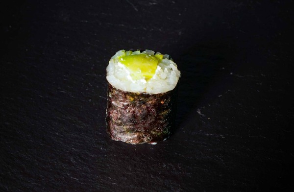 Maki avocat cheese