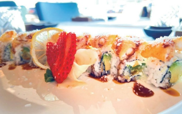 200. Uramaki Scampi
