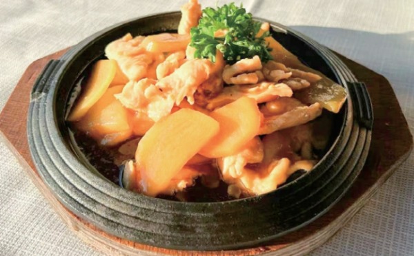 208. Pollo Con Patate