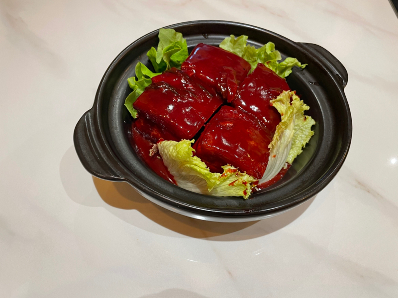 SP14.上海乳腐扣肉.Porc vapeur à la shanghaienne avec sauce tofu fermenté