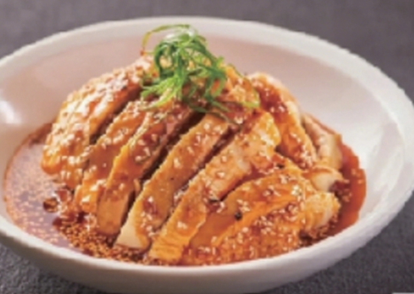 E8. 口水鸡 Poulet de salive