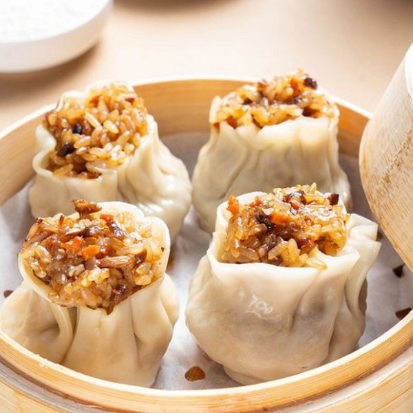 SP0.上海糯米烧卖4粒Bouchées de Shanghai aux Riz gluand et poulet (4pcs)