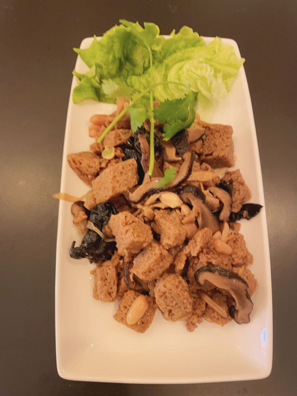 SP6.四季烤麸.Paté gluten sauté aux quatre assortiments