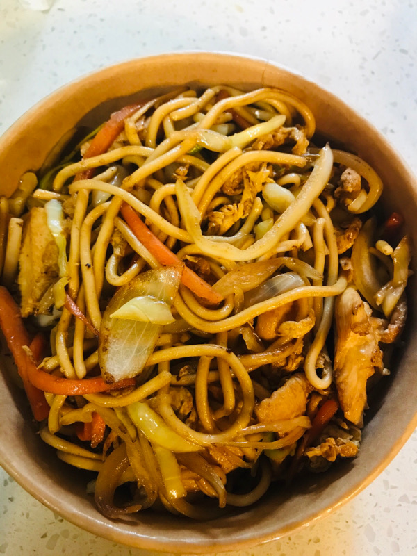n9 Nouilles poulet( Halal )