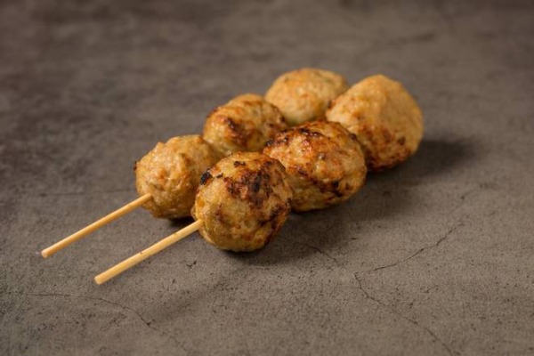 B5. Brochette boulette de poulet 2p