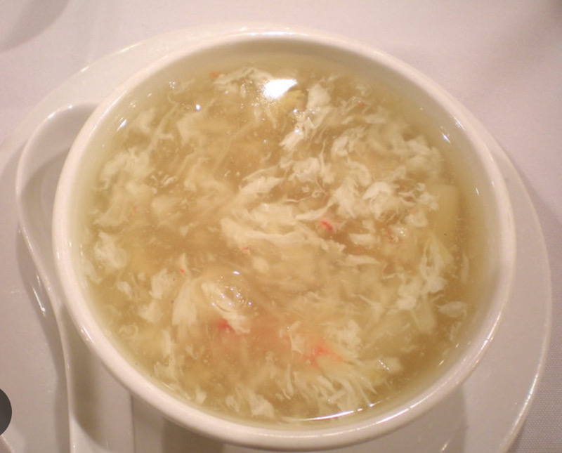 9. Velouté d'asperges aux crabes