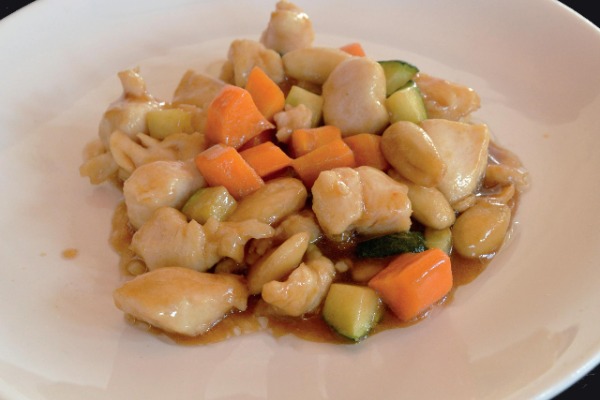 59. Pollo con mandorle
