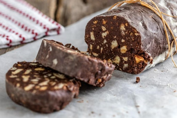 221. Salame al cioccolato