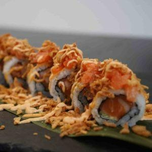 U9b. Ura salmone spicy plus