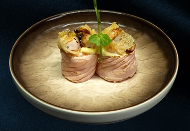 28. Gunkan tempura