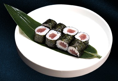 72. Hosomaki maguro