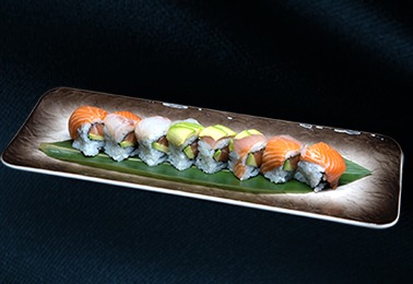 99. Uramaki rainbow