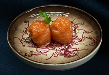 33. Gunkan spicy sake