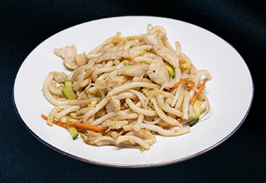 146. Yaki udon pollo