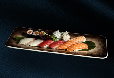 58. Sushi misto