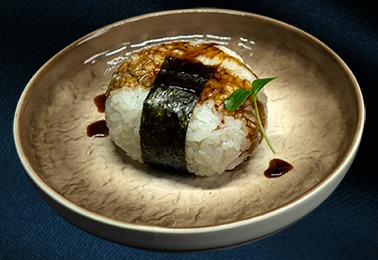 38. Onigiri miura