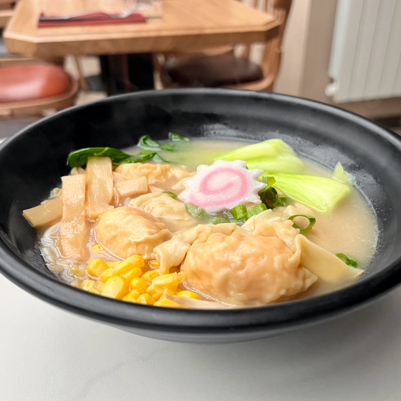 Shrimp dumpling soup (wonton)