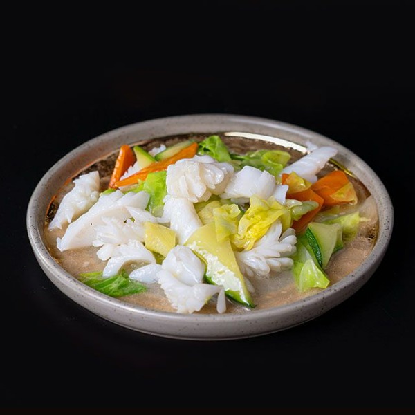 58. CUTTLEFISH WITH VEGETABLES