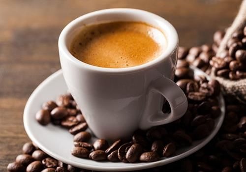 B77. Caffe Lungo