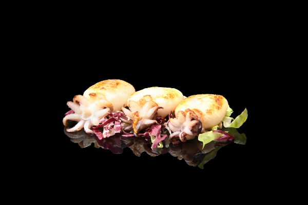84. GRILLED CUTTLEFISH WITH SAUCE