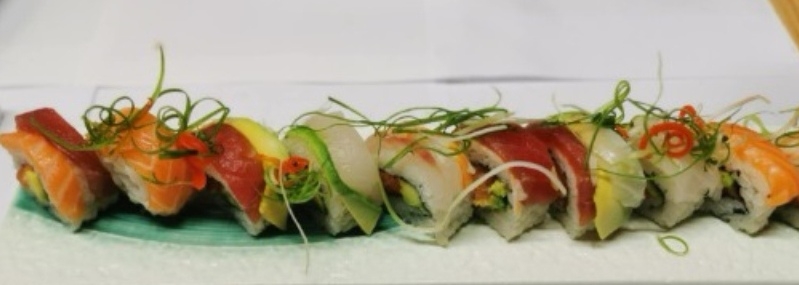 Maki Arc en ciel (8pcs assortiment poisson) 彩虹卷 84