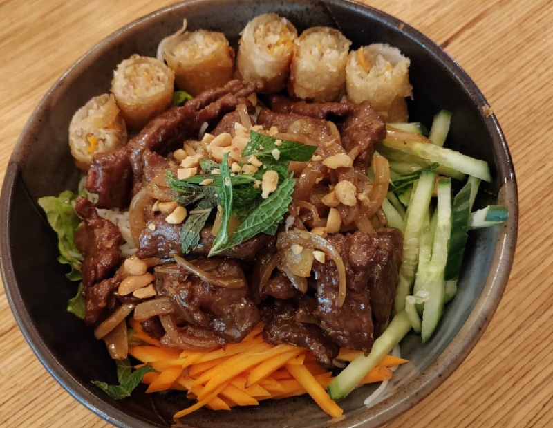 B01 BoBun boeuf citronelle 越南香茅牛肉米粉