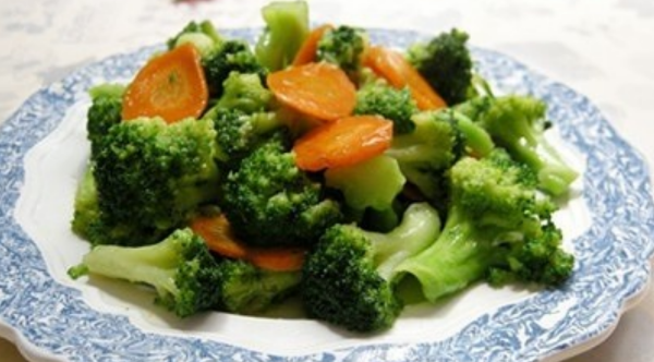 P45 Brocolis sautées nature