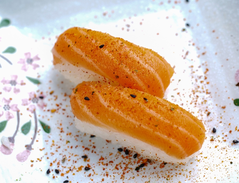 Sushi Saumon épicé
